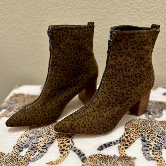 Coconuts By Matisse Clarissa Ankle Boots Size 7.5 Pointy Toe Faux Leopard Print - Picture 1 of 15